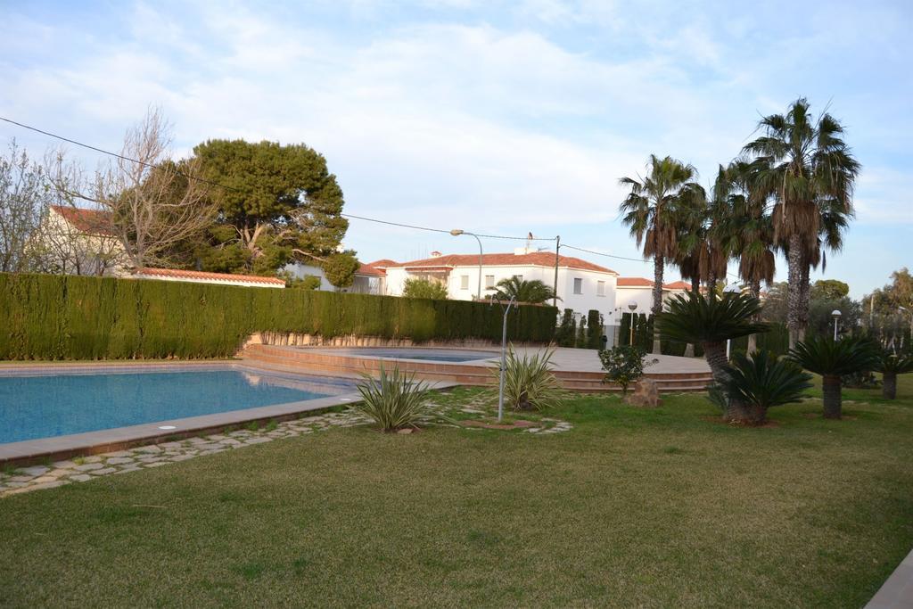 Marivent Locdenia Apartment Exterior photo